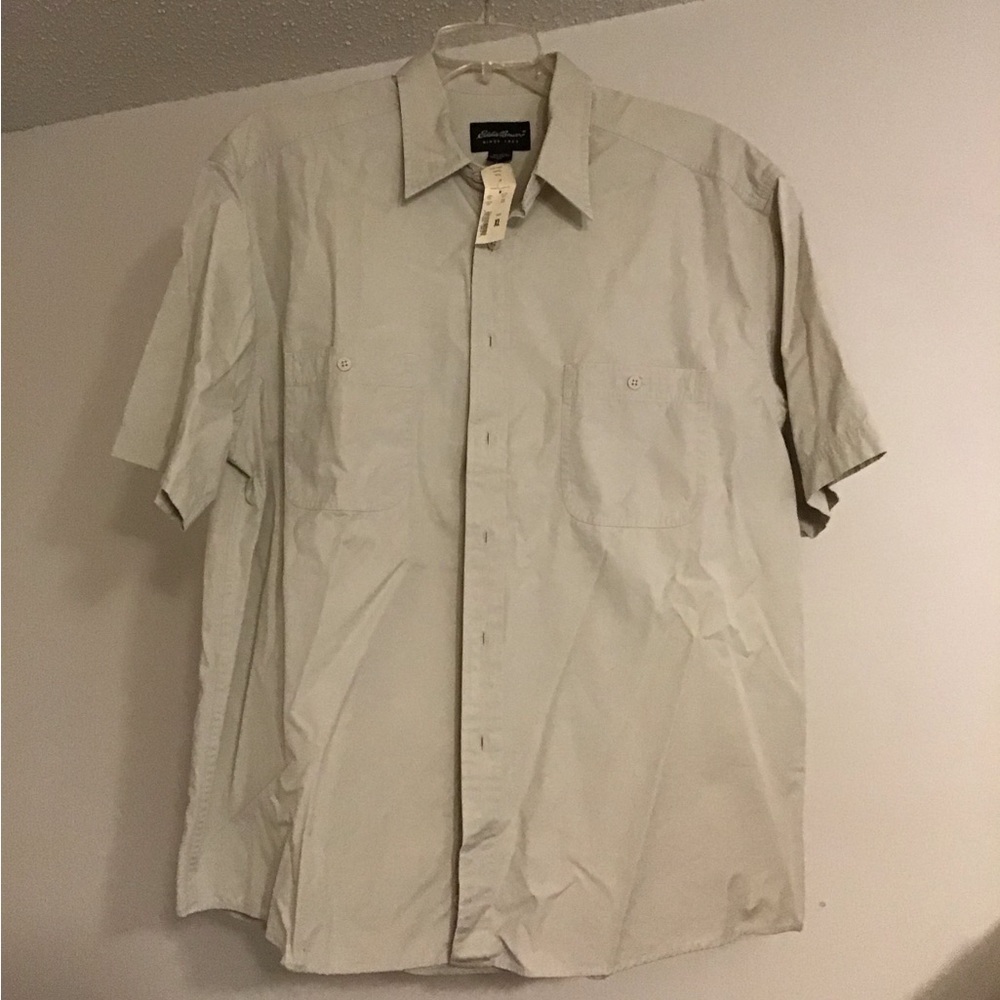 Eddie Bauer Button Down Short Sleeve Shirt for Dad New With Tag